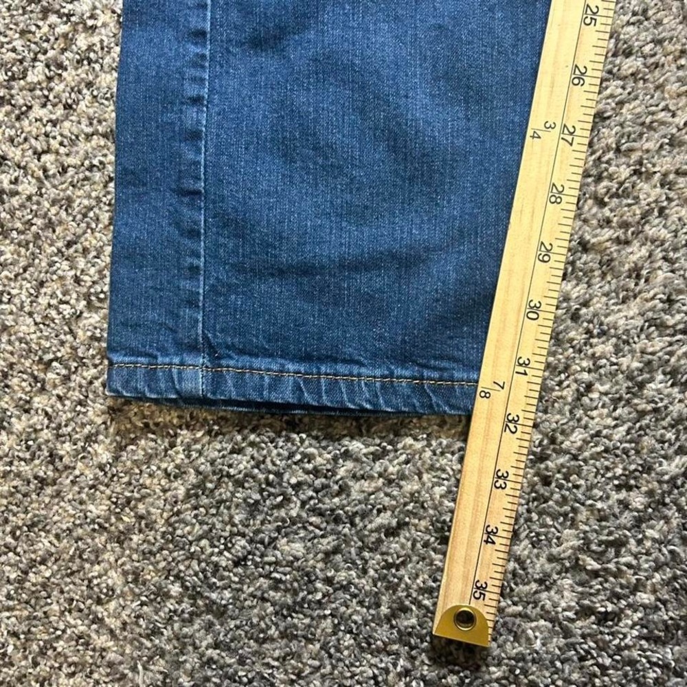 Levi 505 Straight Fit Med Wash Men's Jeans Whiskered Size 38x32 - Picture 5 of 6